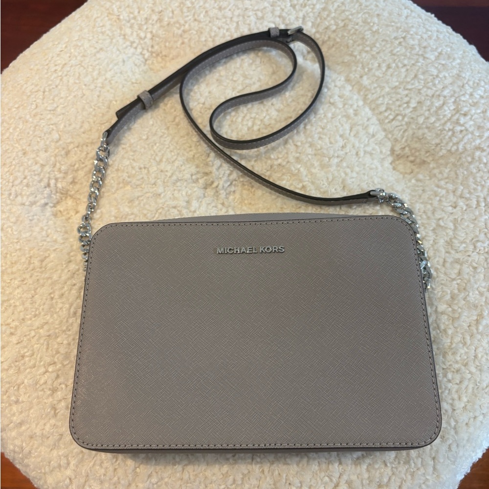 Michael Kors Jet Set Large Crossbody Bag